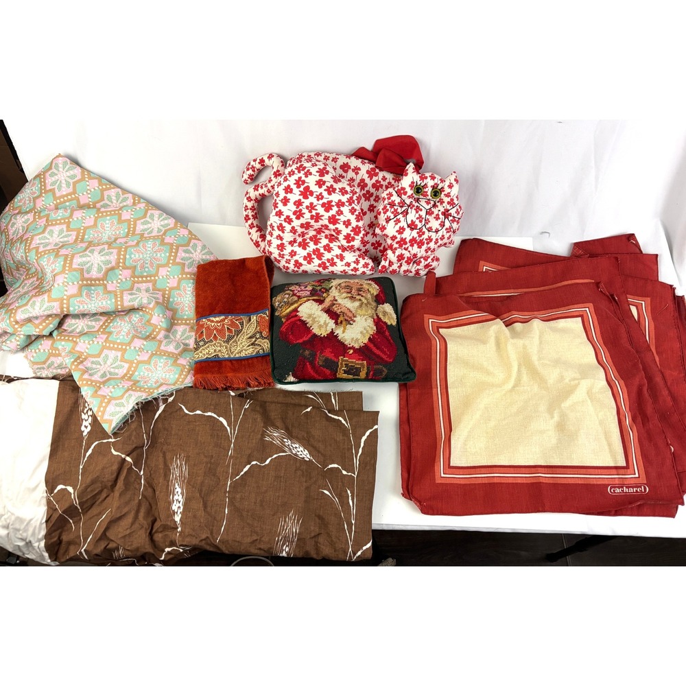 Vintage Textile Lot Pillow Needlepoint Santa Cacharel Napkins Fabric‎ Decor 13pc